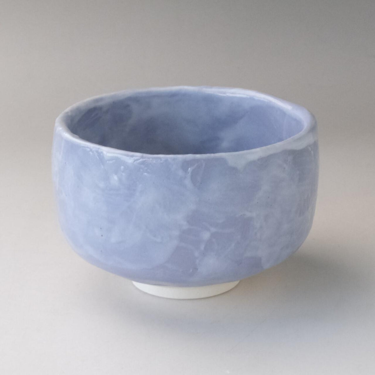 Pastel Gradient Matcha Bowl – Light Blue / Lavender – Light Blue